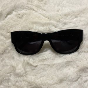 Blackout Men’s Versace shades